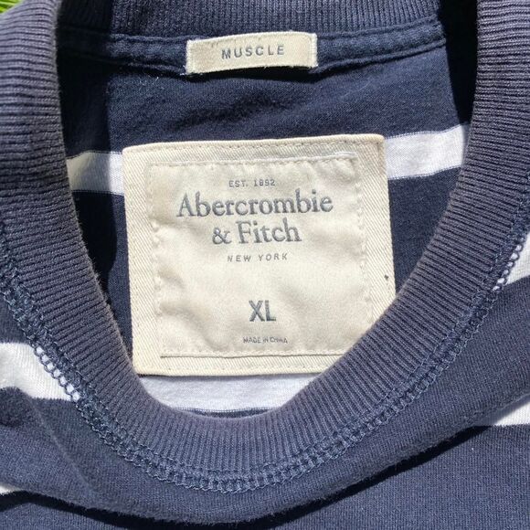 Abercrombie-fitch Men's Navy and Blue Shirt - Picture 3 of 6
